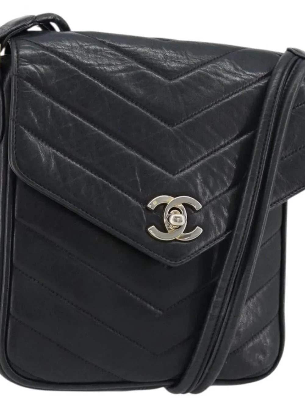 CHANEL V Stitch Shoulder Bag Lamb Skin Navy Gold CC Auth bs35440